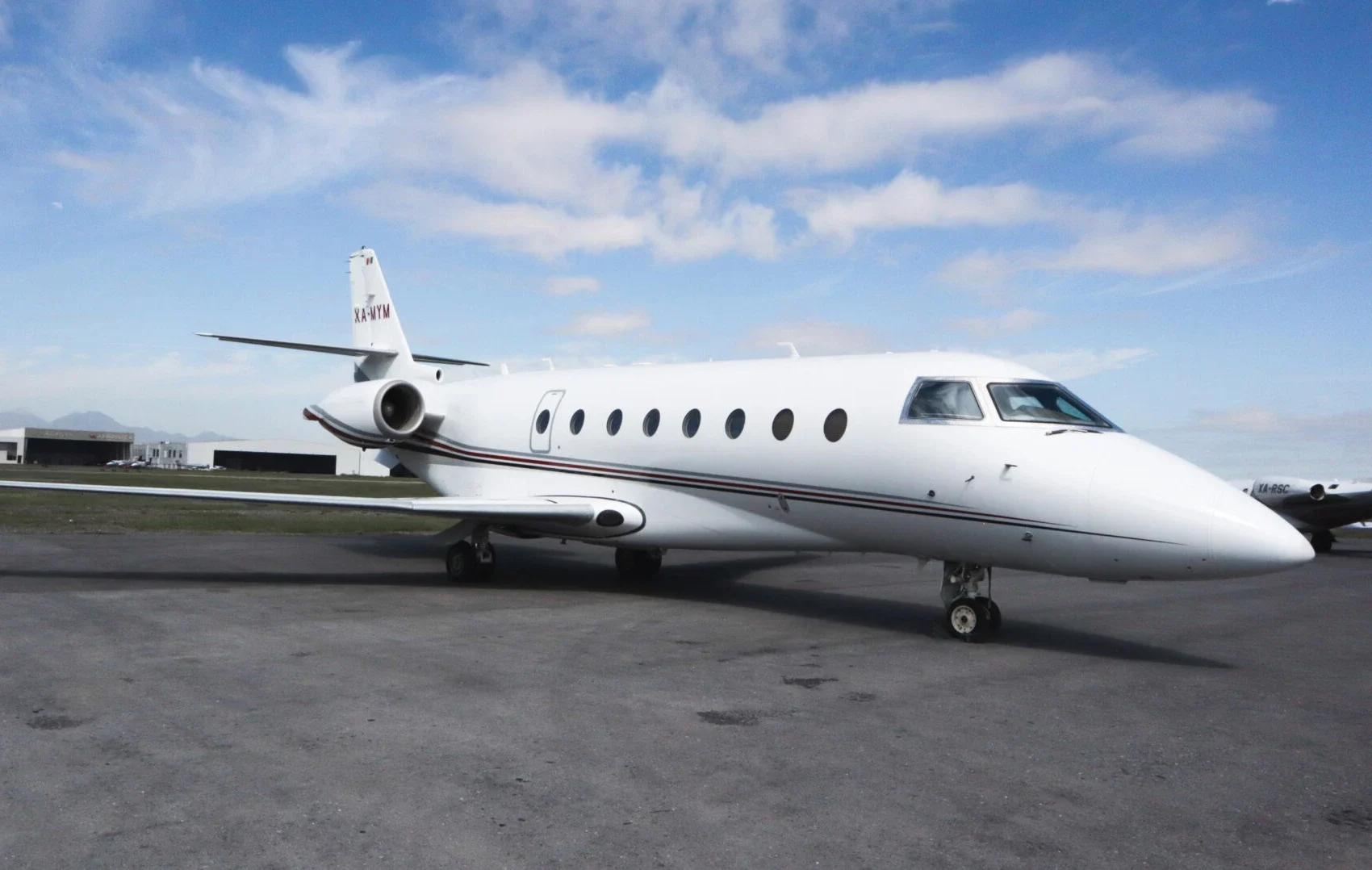 2004 Gulfstream G200